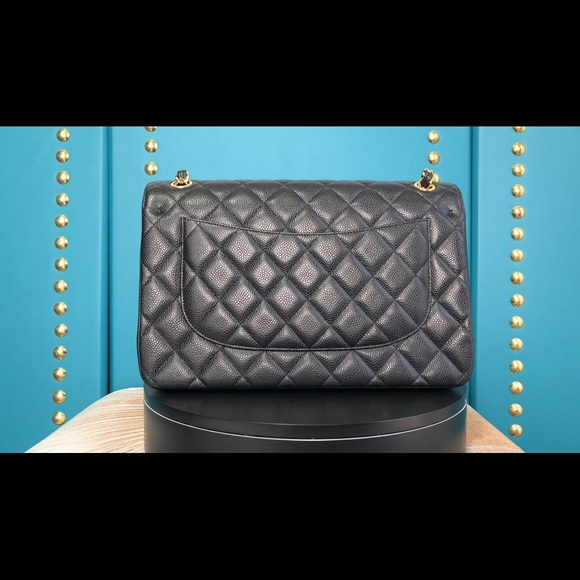 Handbag - Picture 2 of 14